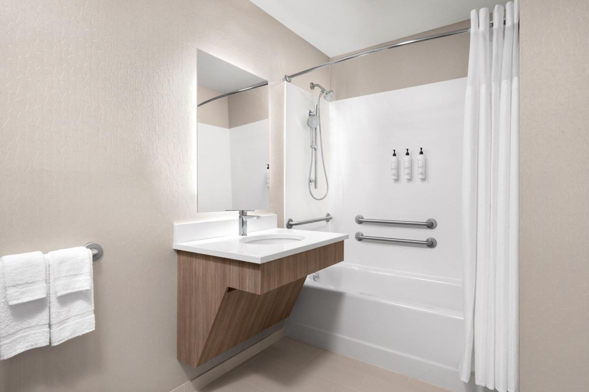 Springhill Suites By Marriott Fairbanks Exterior foto